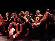 Jetzt findet die Preisverleihung des Wettbewerbs «Basel schreibt» statt. Hier sitzen die Nominierten und die Jury. <3