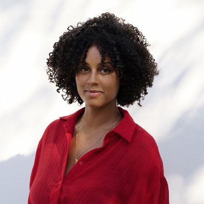 Anja Glover
