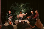 Im Volkshaus startet das nächste Podium: Festung Europa!