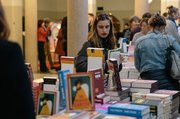 Ein kurzer Abstecher in die Festivalbuchhandlung...